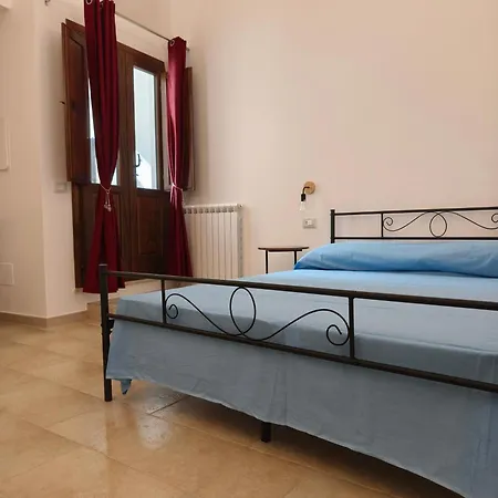 בית אירוח Salento Corte 900 Neviano